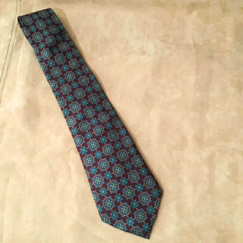 Christian Dior Tie - Picture 7 of 8